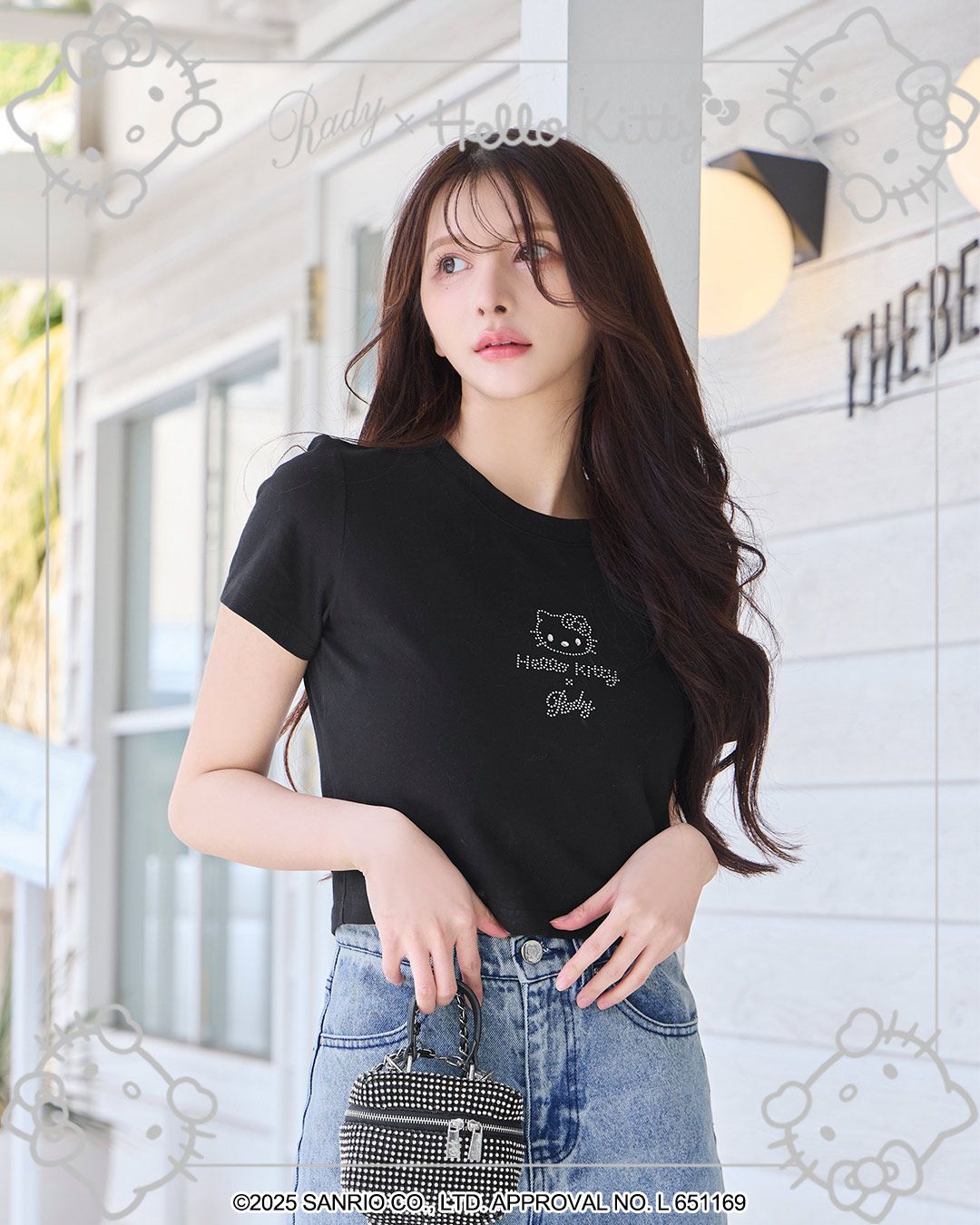Rady - rady Hello KittyTシャツ Hello Kitty ストーンTシャツ ブラック | ファッション通販