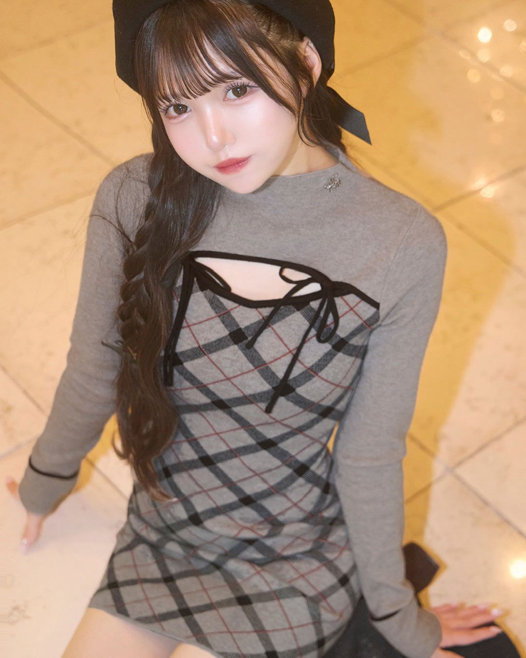 デコルテオープンチェックニットワンピ ベージュ | ファッション