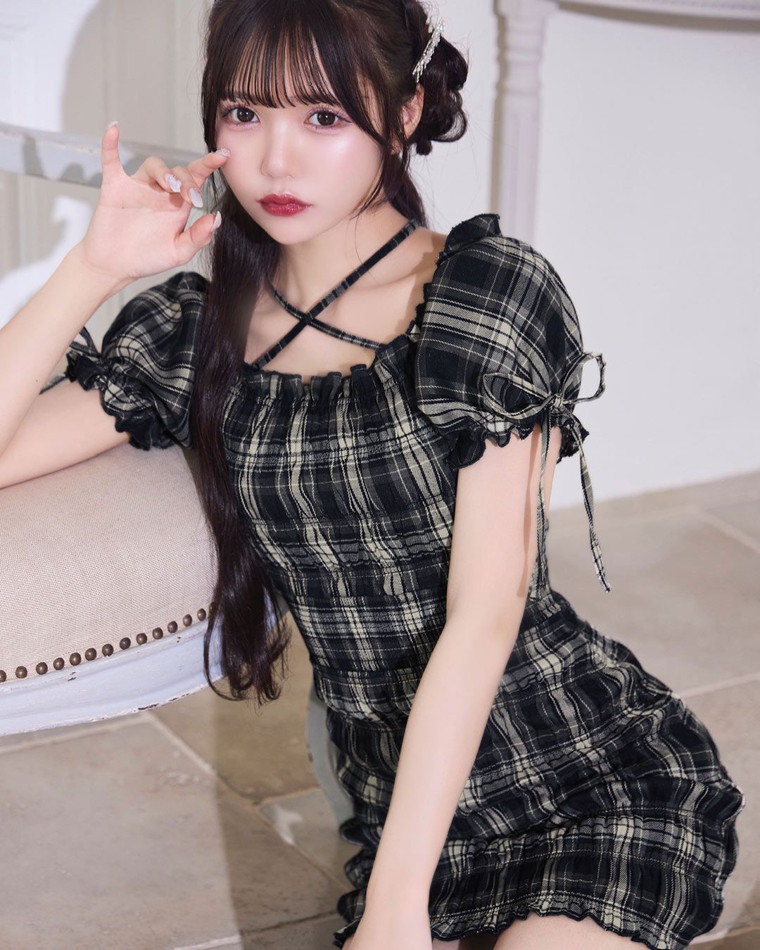 最終値下げブラウンチェック柄ミニワンピースBalloon Tunic ブラウンチェックプリーツミニワンピース | mignon ange