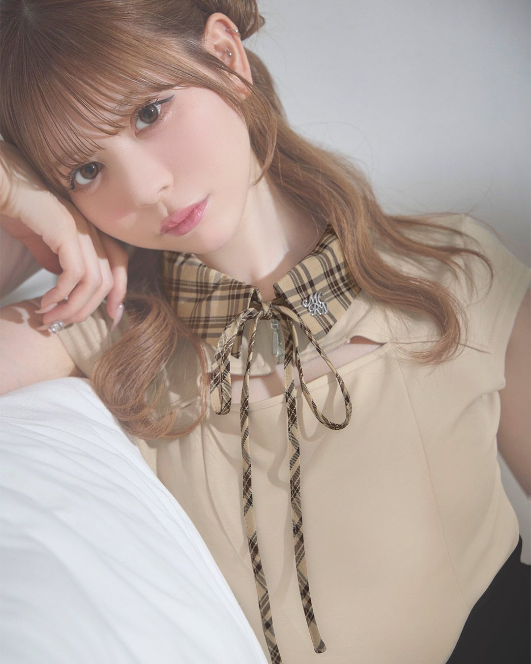 襟付きミニジップトップス ブラック | ファッション通販