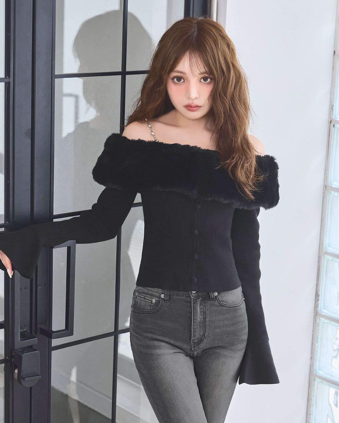 そるぽん ファーオフショルニットトップス ブラック | ファッション通販