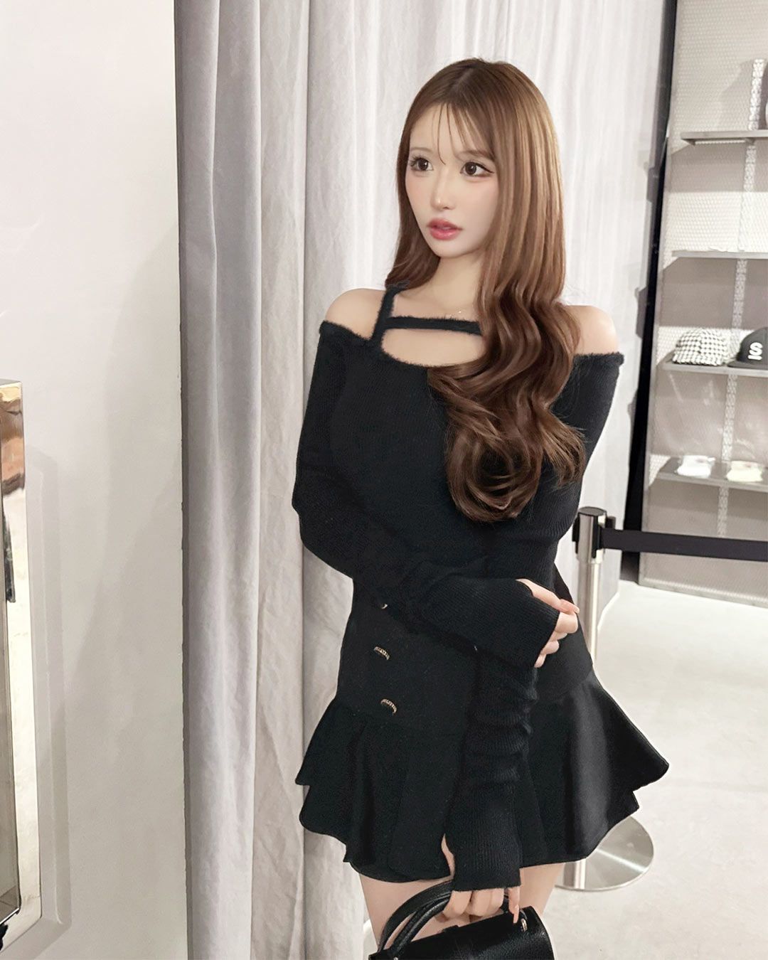 【大人かわいい】新品　フリル　水玉プリントカットソー黒　r71 楽天市場】**返品交換送料無料 トップス ブラウス ドット【大人