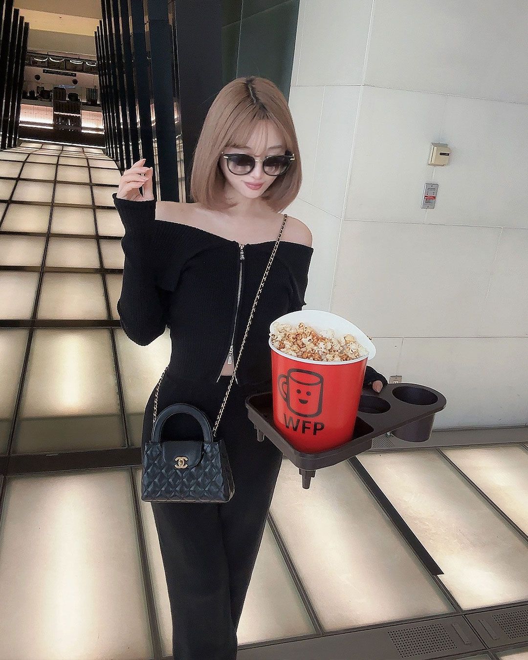 リブニットセットアップ ブラック | ファッション通販＆メディア