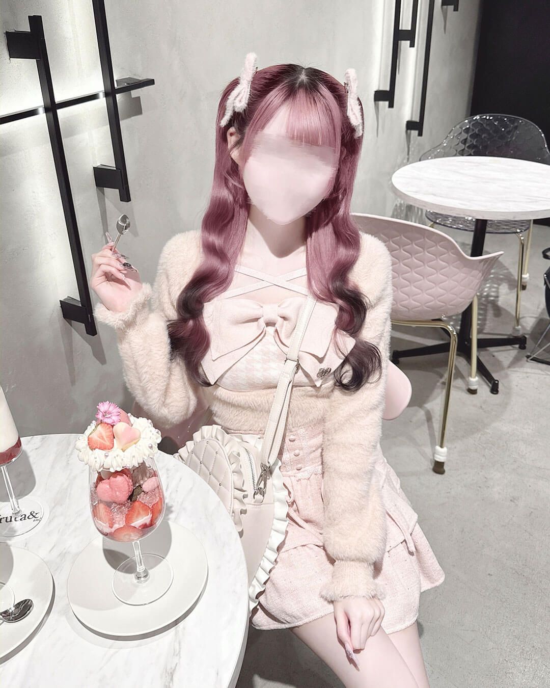 HONEYMEW ビッグリボンシャギーアンサンブルトップス 正規品 ビッグリボンシャギーアンサンブルトップス ホワイト | ファッション