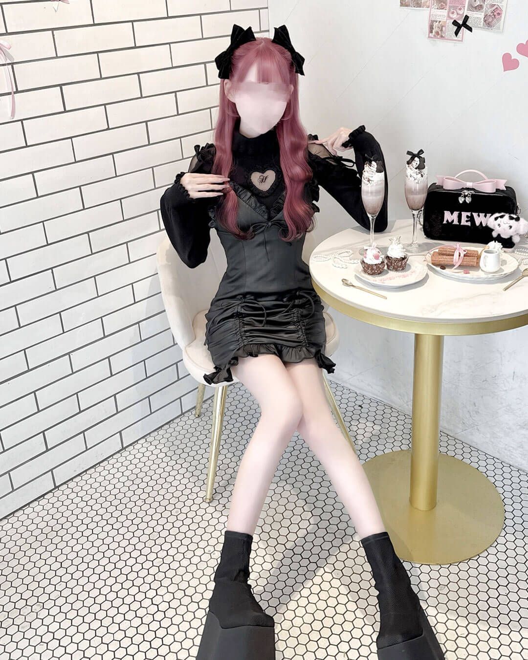 フリルギャザーレザー風キャミワンピ ピンク | ファッション通販