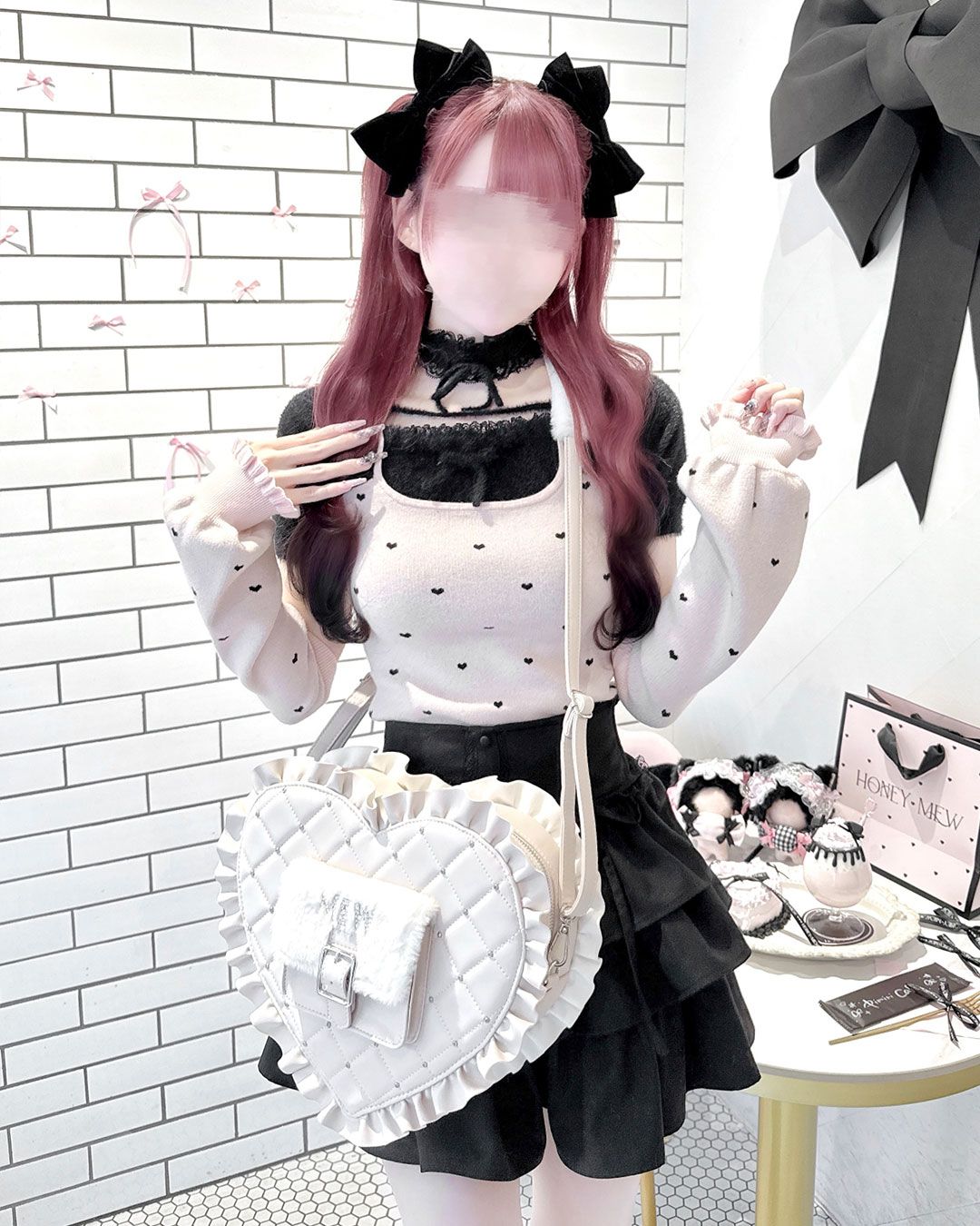 pimiri cafe Collaboration】Luv ファーポケット付きBIGハートバッグ