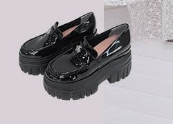 SKL0026エナメル厚底ローファー