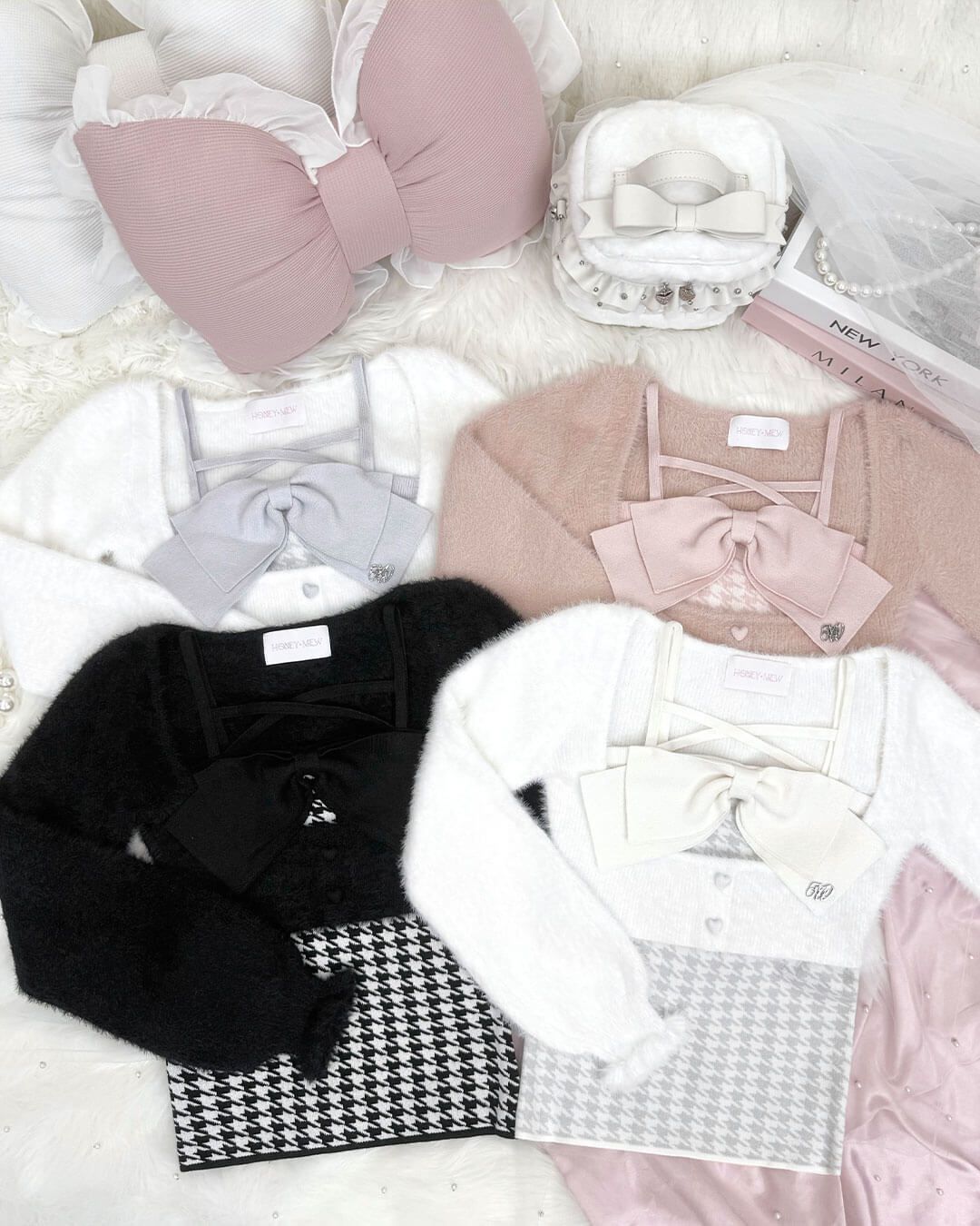 ビッグリボンシャギーアンサンブルトップス ホワイト | ファッション