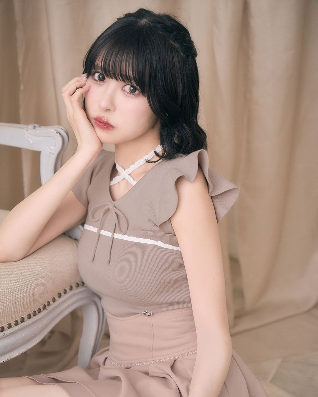 michellMacaron ノースリーブフリルニットトップス ブラック 新品未開封ノースリーブフリルニットトップス ブラック FREE