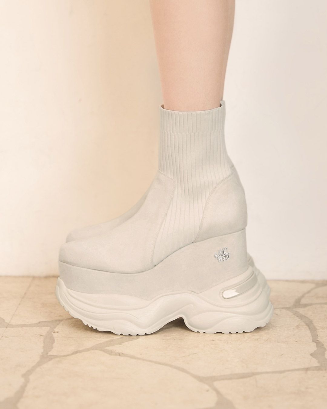 ミシェルマカロン ソックスライク厚底ブーツ Sサイズ ソックスライク厚底ブーツ ブラック | ファッション通販＆メディア