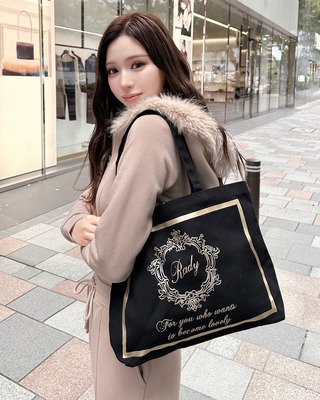 Rady レディ　キルティングストーントートバッグL rady キルティングストーントートバッグ Lサイズ Radyキルティング