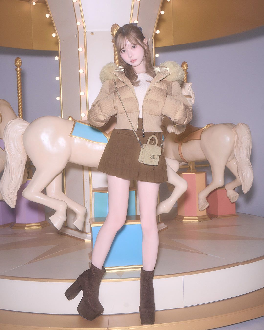 ミシェルマカロン ファーフードケーブル柄 ショートダウン ミシェルマカロン ファーフードケーブル柄ショートダウン フリーサイズ