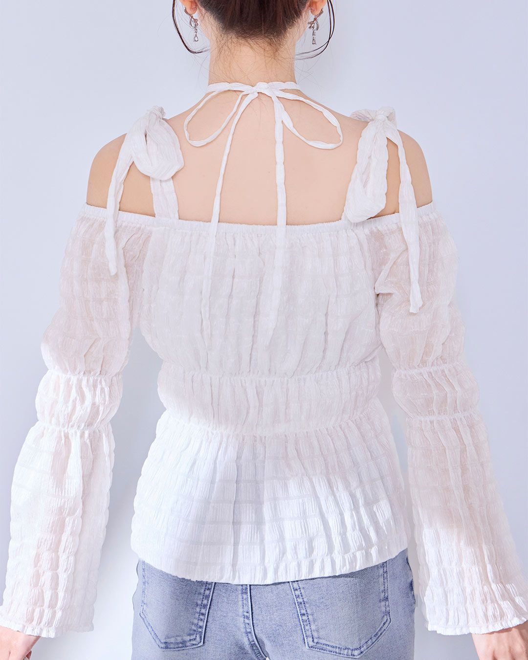 オフショルリボントップス ホワイト | ファッション通販＆メディア