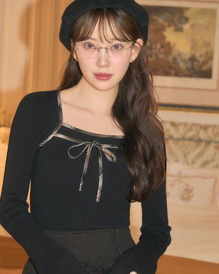 新品未使用タグ付き♡ミシェルマカロン レースリボントップス 黒 新品未使用タグ付き♡ミシェルマカロン レースリボントップス 黒