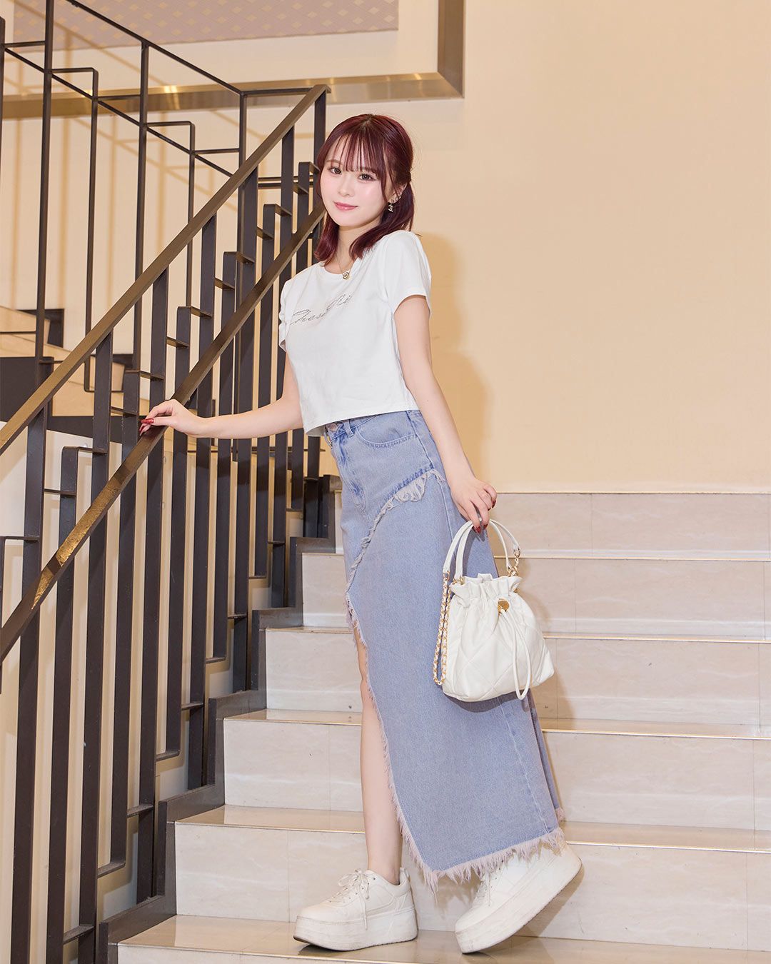フリンジロングデニムスカート ライトブルー | ファッション通販