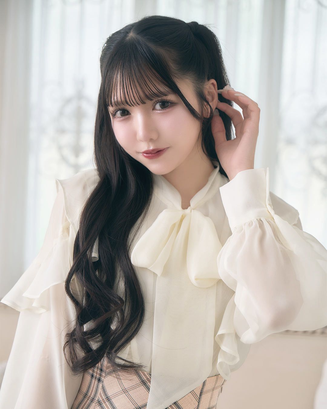 maaw 未使用級 ボウエー IRIS アイリス フリルカラー ブラウス ボリュームフリルブラウス｜MELLOWNEON (メロウネオン) 公式サイト