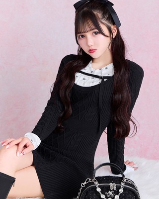 ミシェルマカロン　シャツレイヤード風ニットワンピース　Sサイズ ミシェルマカロン シャツレイヤード風ニットワンピース - メルカリ