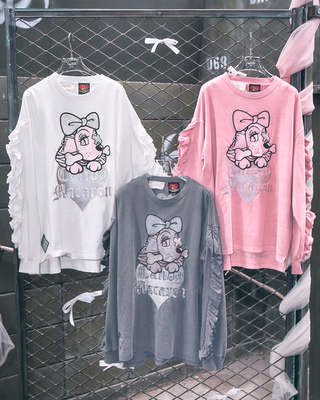 ガルフィーコラボフリルBIGロンT グレー | ファッション通販＆メディア