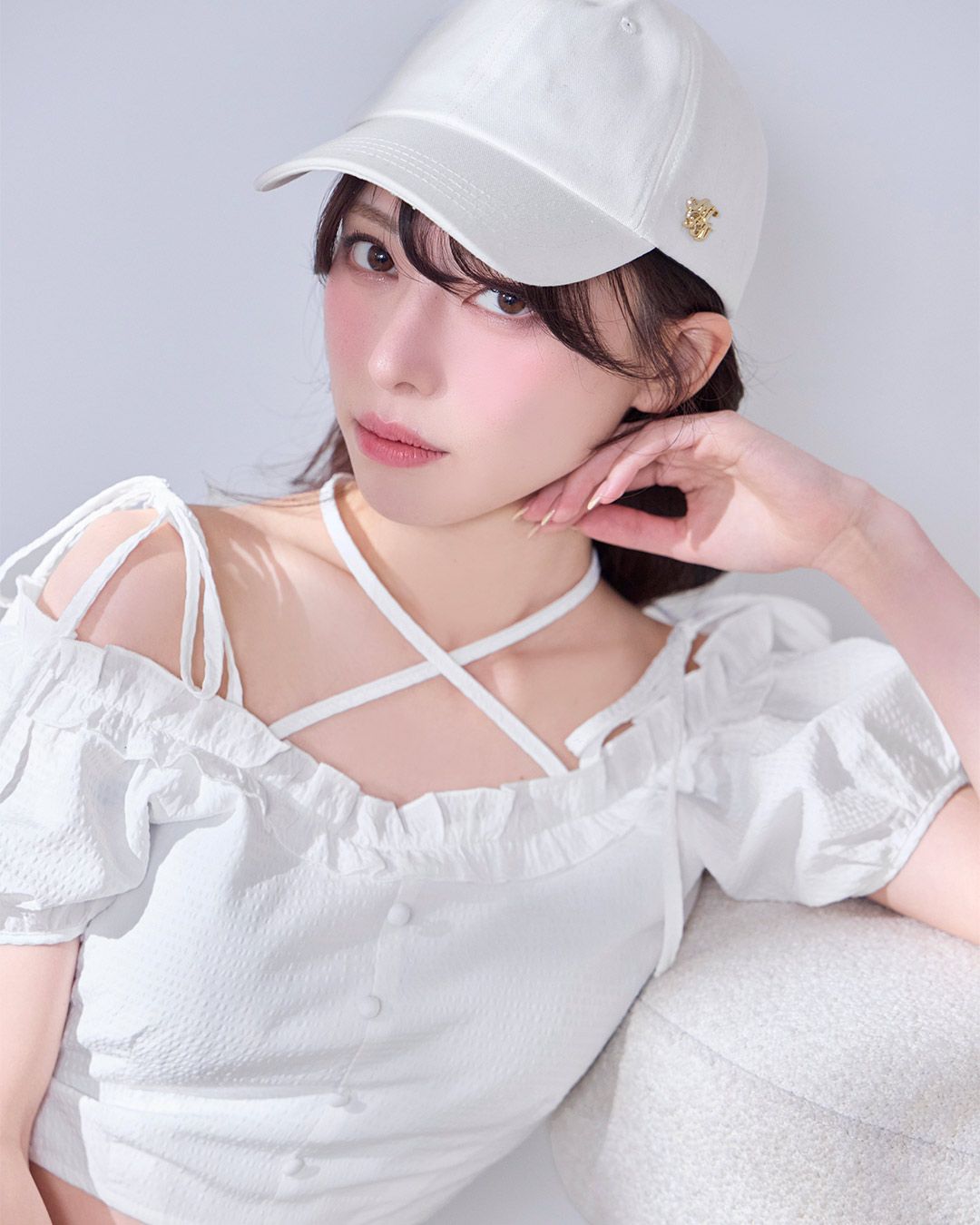 【新品同様】michellMacaron フリルオフショルブラウス トップス フリルオフショルブラウス ブラック | ファッション通販