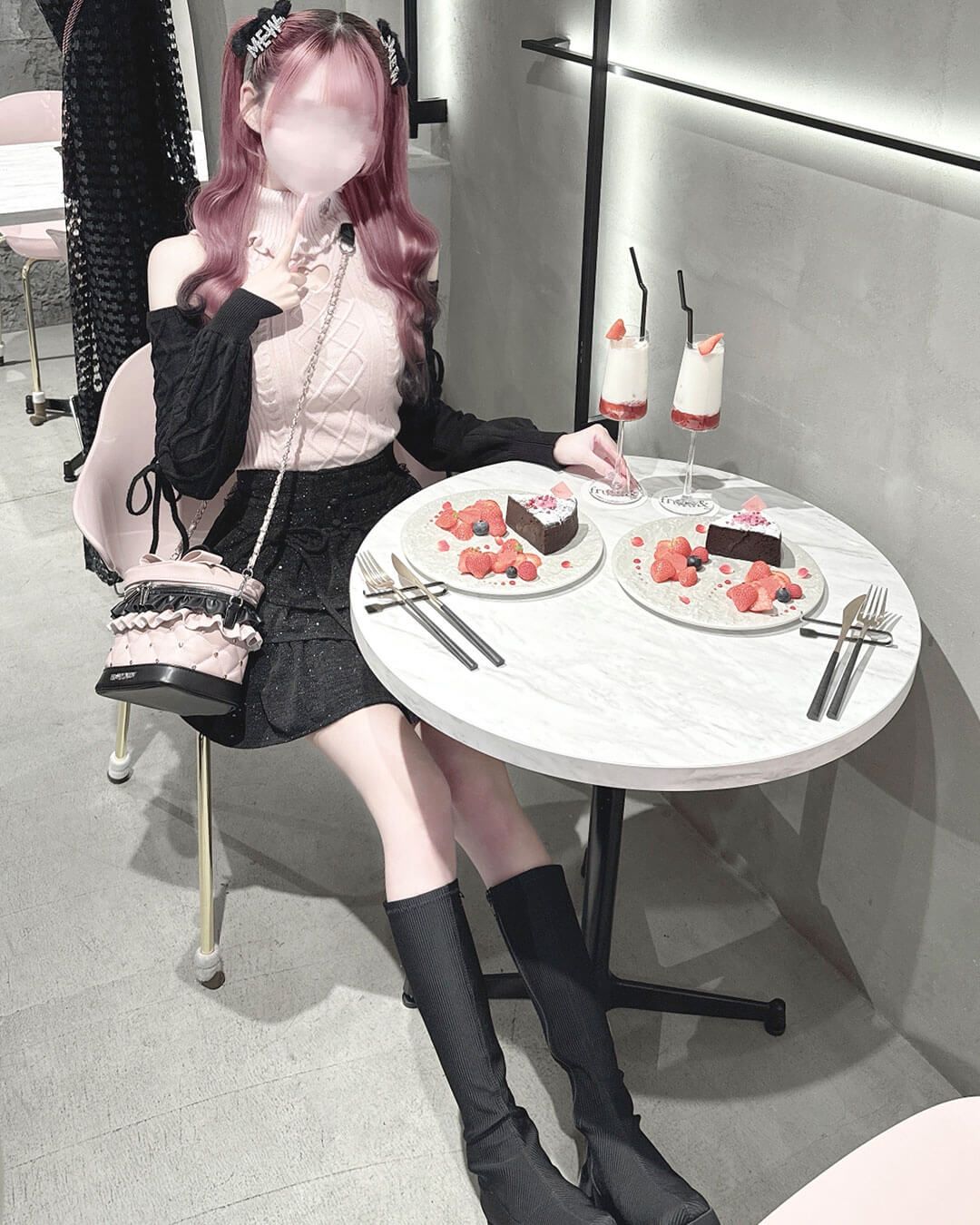 ハートカット肩あきケーブルニット ブラック | ファッション通販