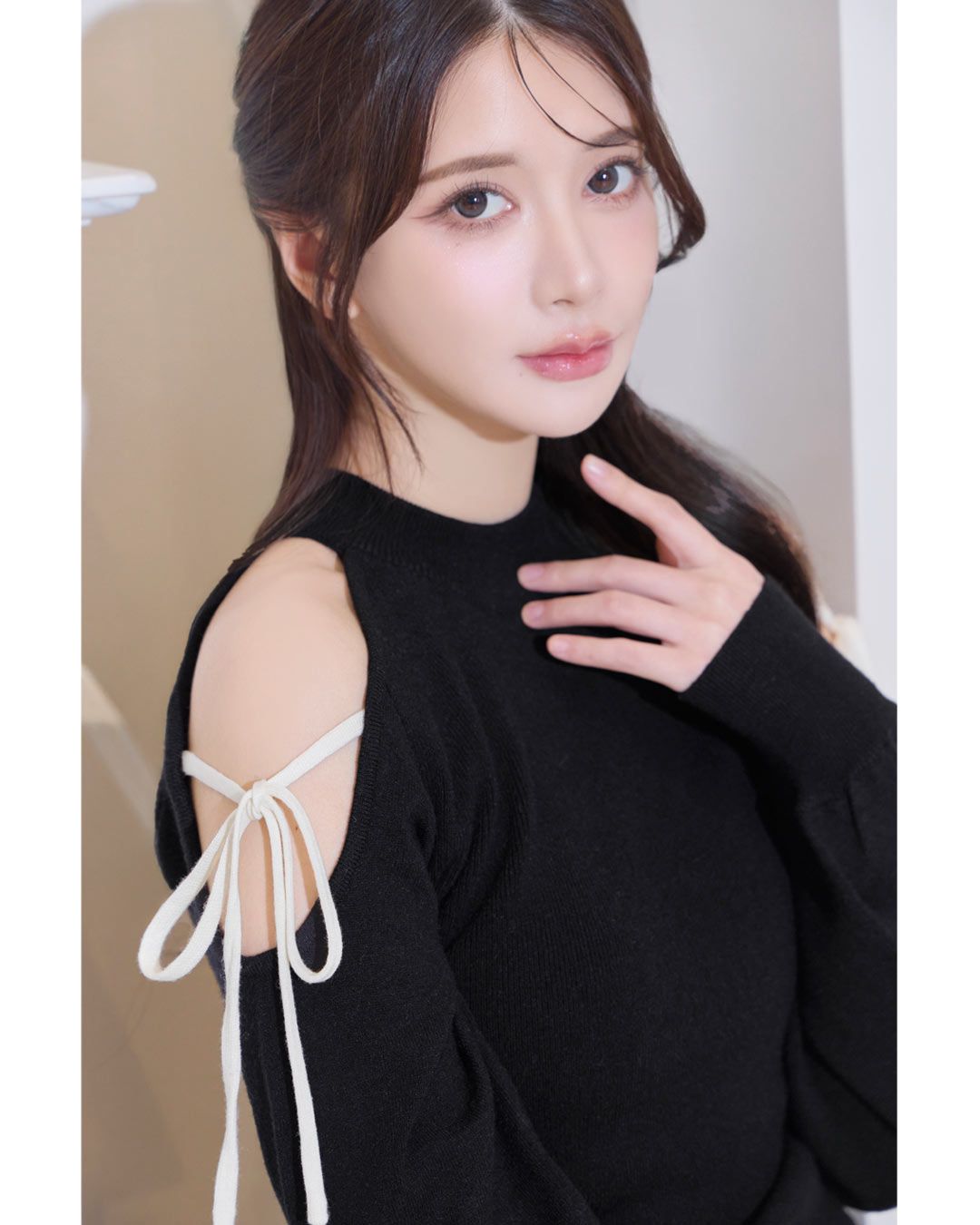 I AM MARI _ スリムに見えるカラープリーツニットワンピース JILL by JILL STUART｜プリーツニットワンピース | Rakuten