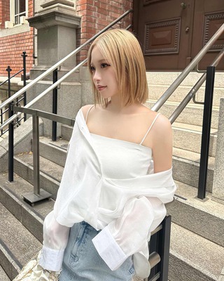 大人気シェリミーポンチョ♡新品タグ付きアイボリー 完売大人気シェリミーポンチョ♡新品タグ付きアイボリー