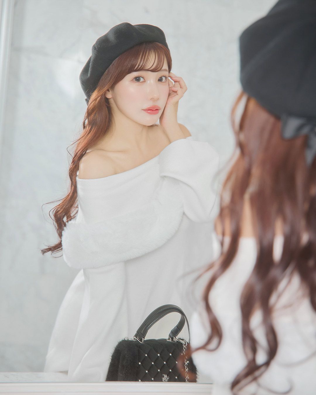 ケープ付きファーワンピースホワイト コート miu 系穿搭 ケープ付きファーワンピースホワイト コート miu 系穿搭 ファーケープ