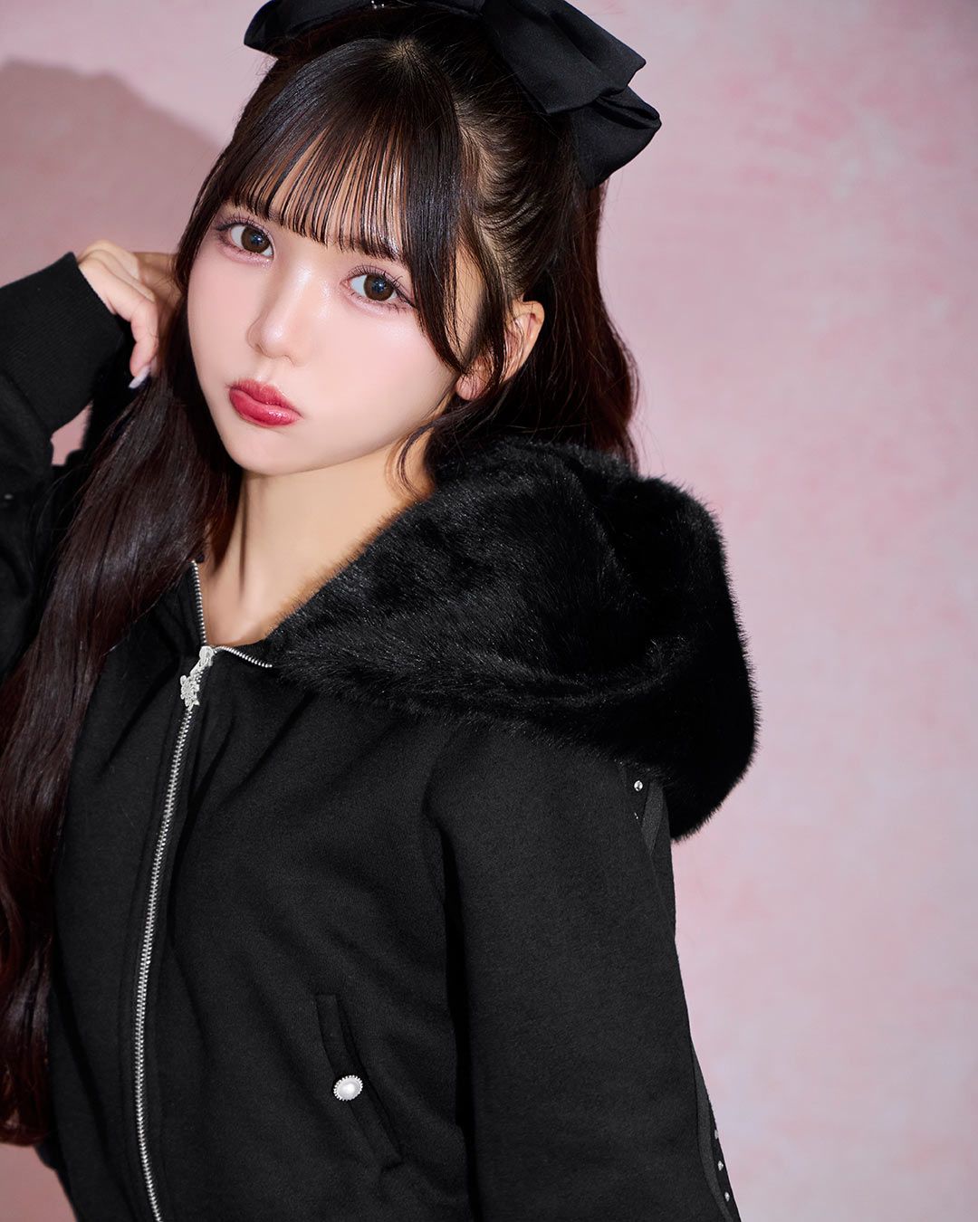 ファーパーカータイトスカートセットアップ ブラック | ファッション