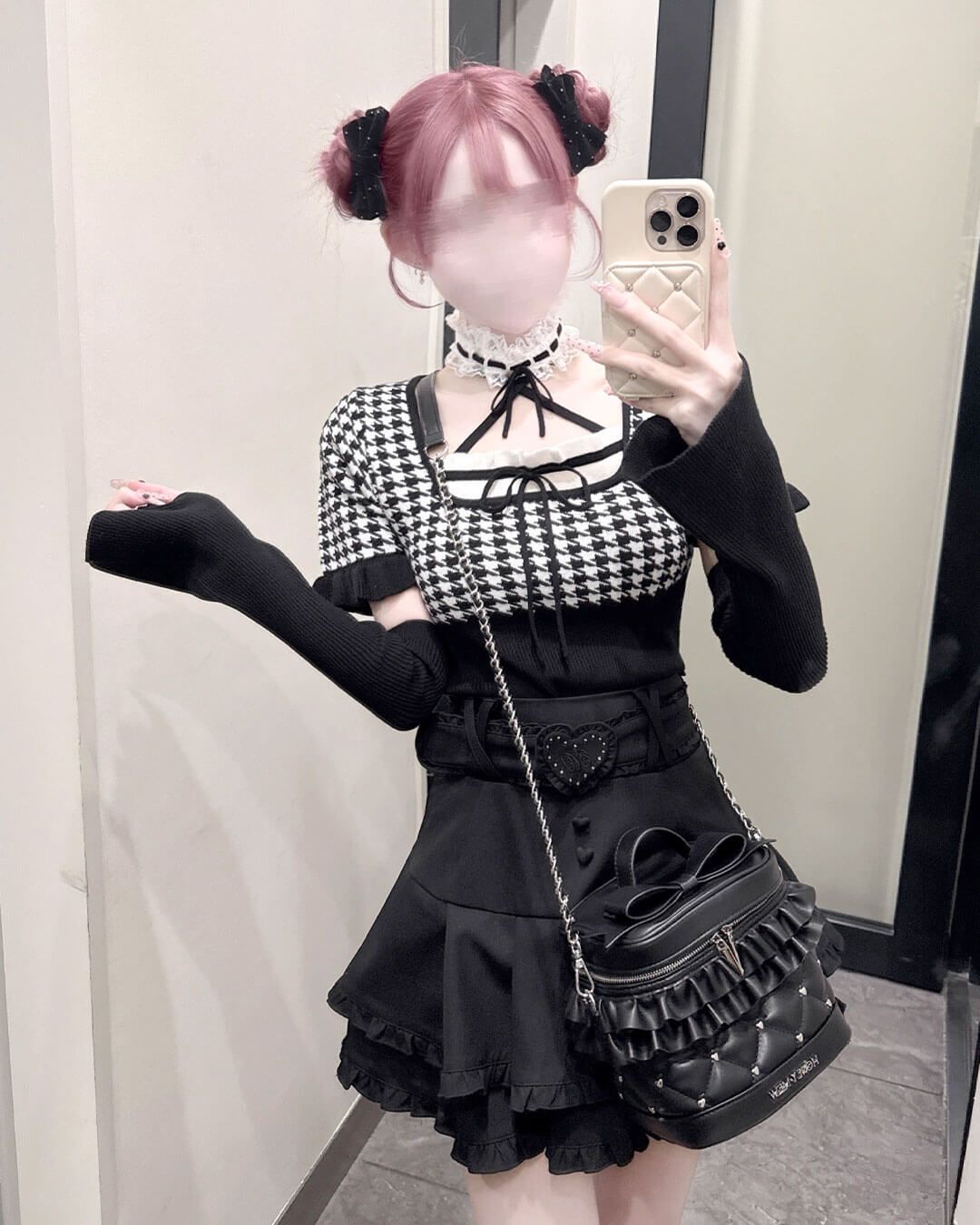 レースチョーカー付き千鳥柄トップス ブラック | ファッション通販