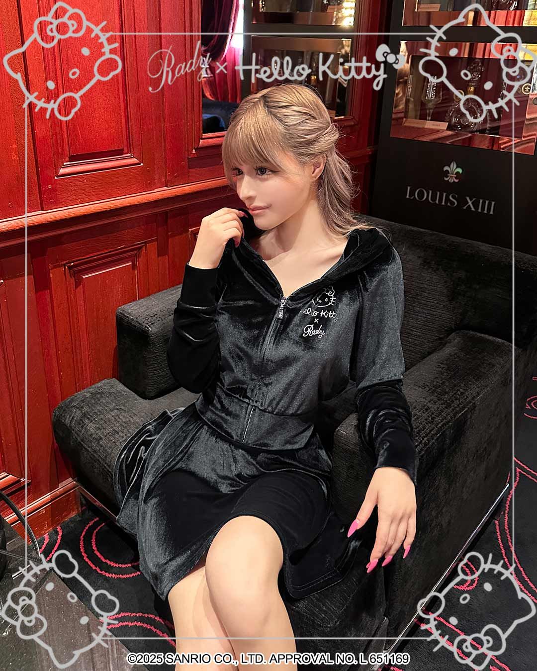❤︎Rady キティコラボベロアセットアップ(インナーパンツ付き) 新品未使用❤︎ Rady キティコラボベロアセットアップ(インナーパンツ付) S