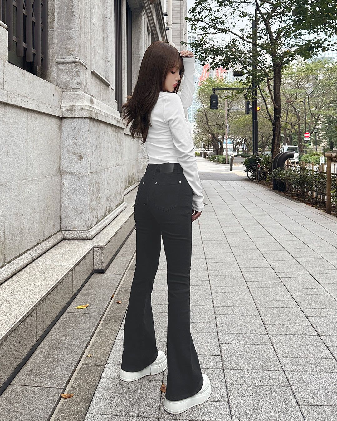 NICOLE CLUB お兄系 y2k グランジ シワ加工 ブラックフレアデニム NICOLE CLUB お兄系 y2k グランジ シワ加工 ブラックフレア