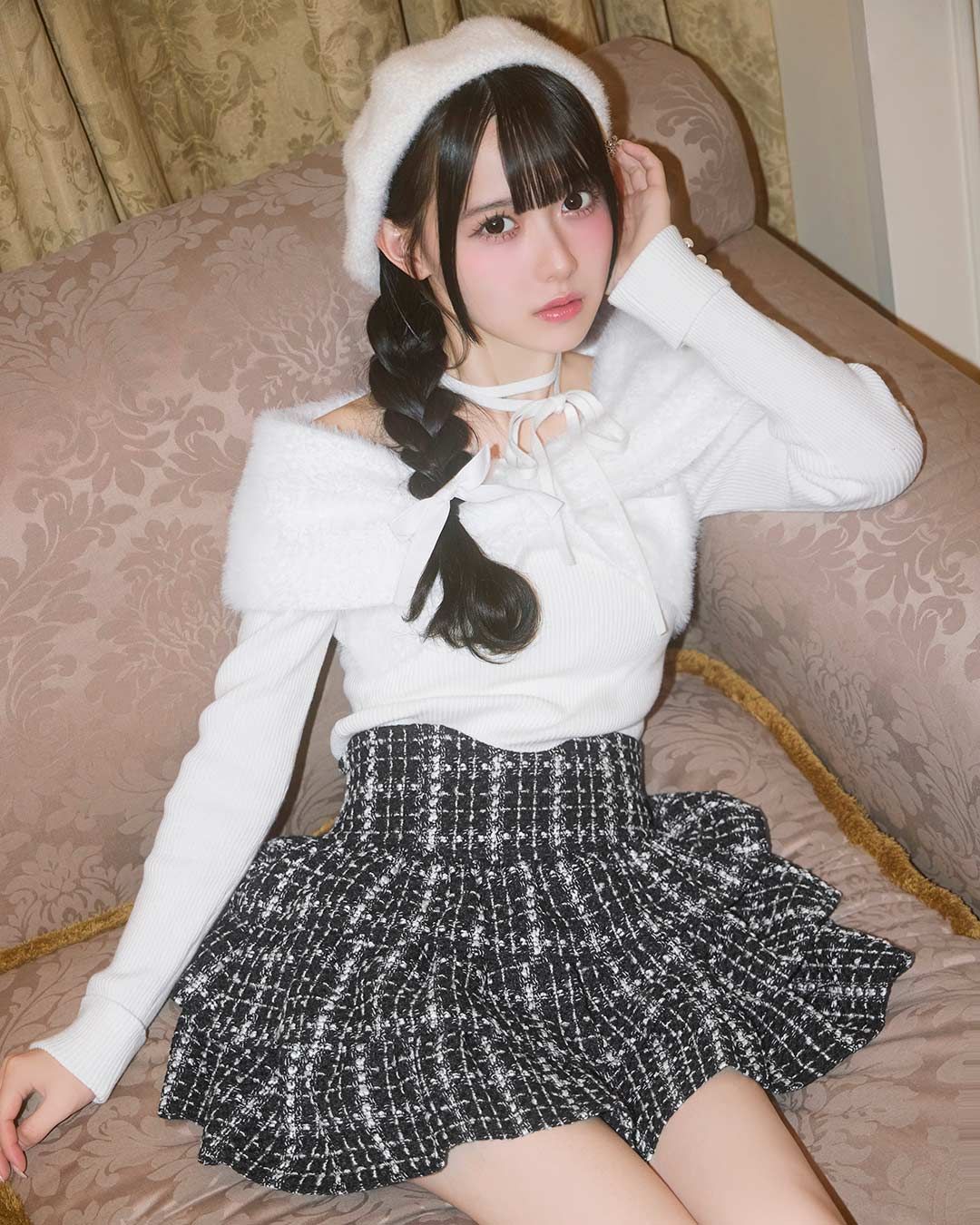 michellMacaron 美脚スカート ツイード　ブラック　M michellMacaron ミシェルマカロン ツイード美脚スカート