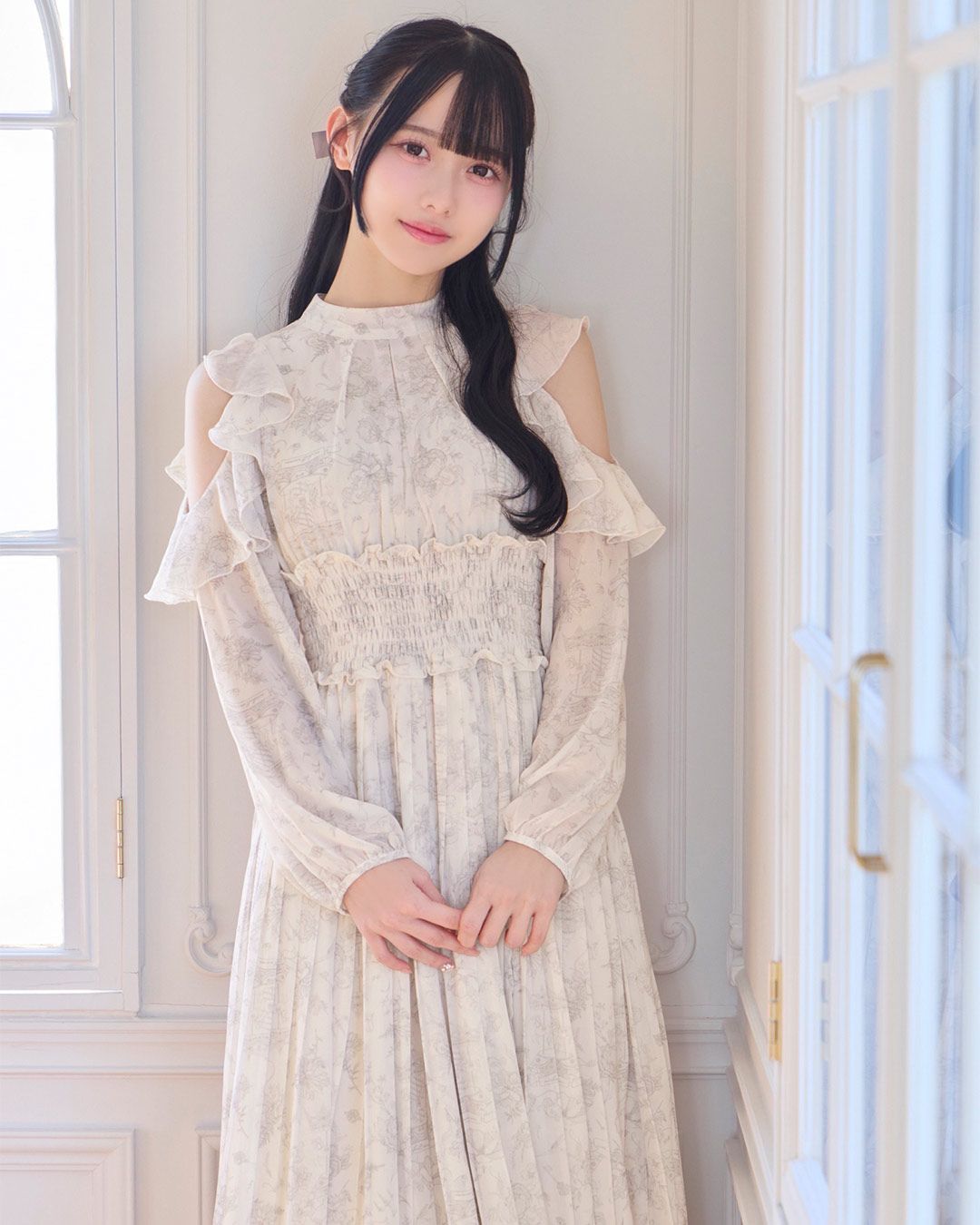 michellMacaron ロイヤルフルールフリルワンピース michellMacaron ロイヤルフルールフリルワンピース