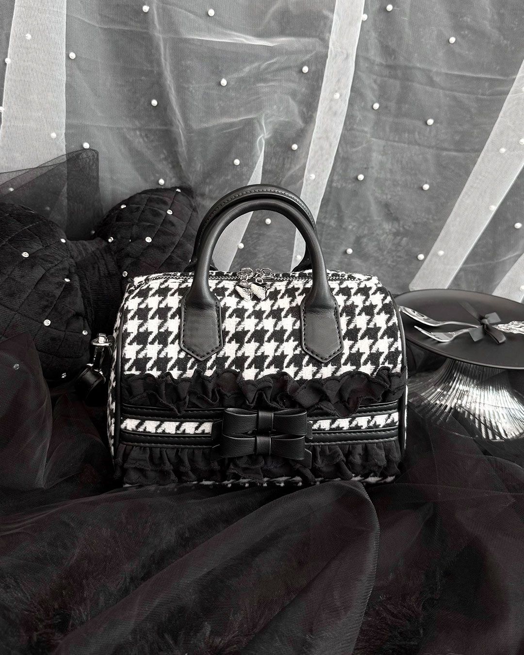 千鳥リボンボストンバッグ ブラック×ブラック | ファッション通販