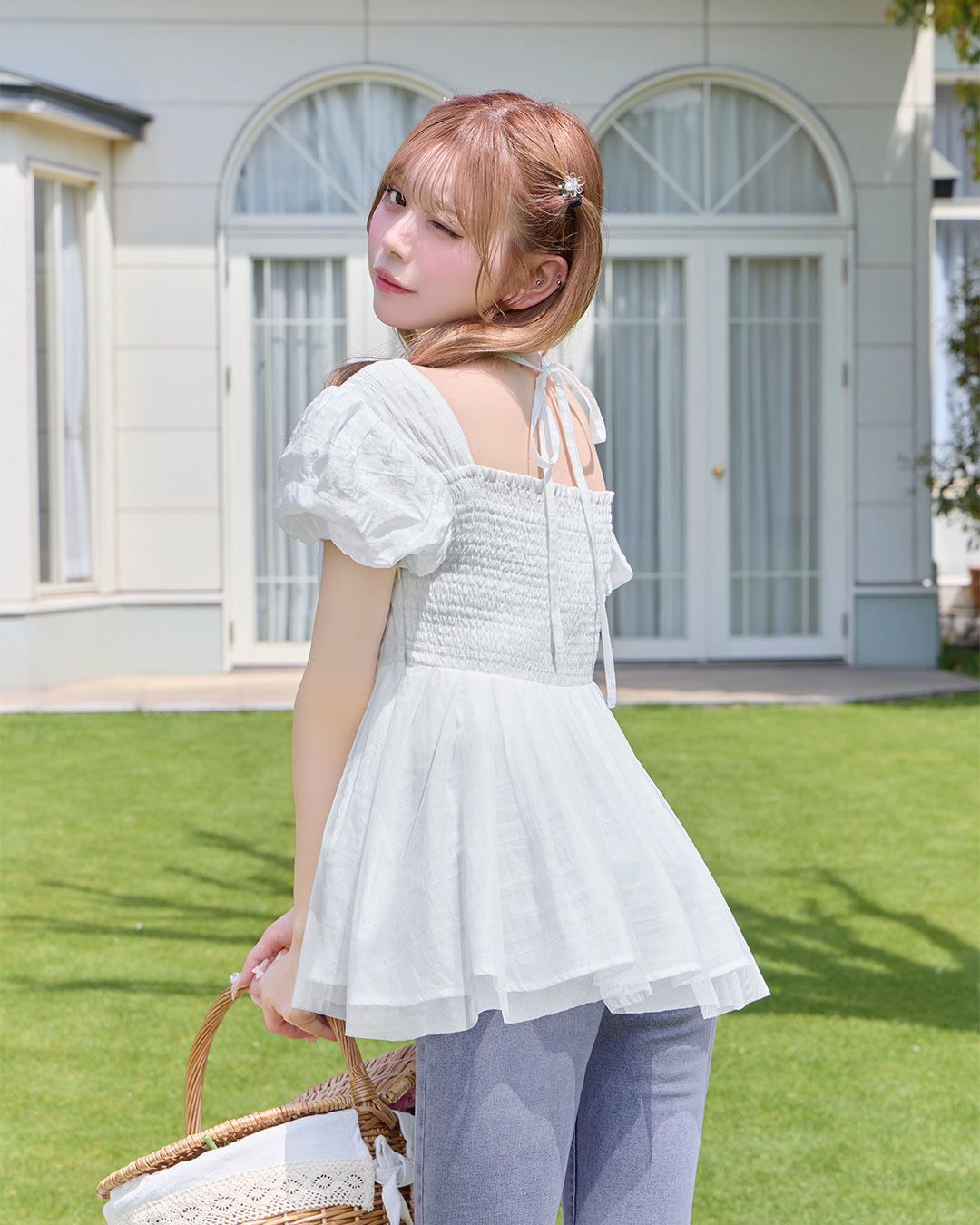 TORRAZZODONNA shikina フローラルシアーフレアトップス 白 TORRAZZODONNA shikina フローラルシアーフレアトップス 白