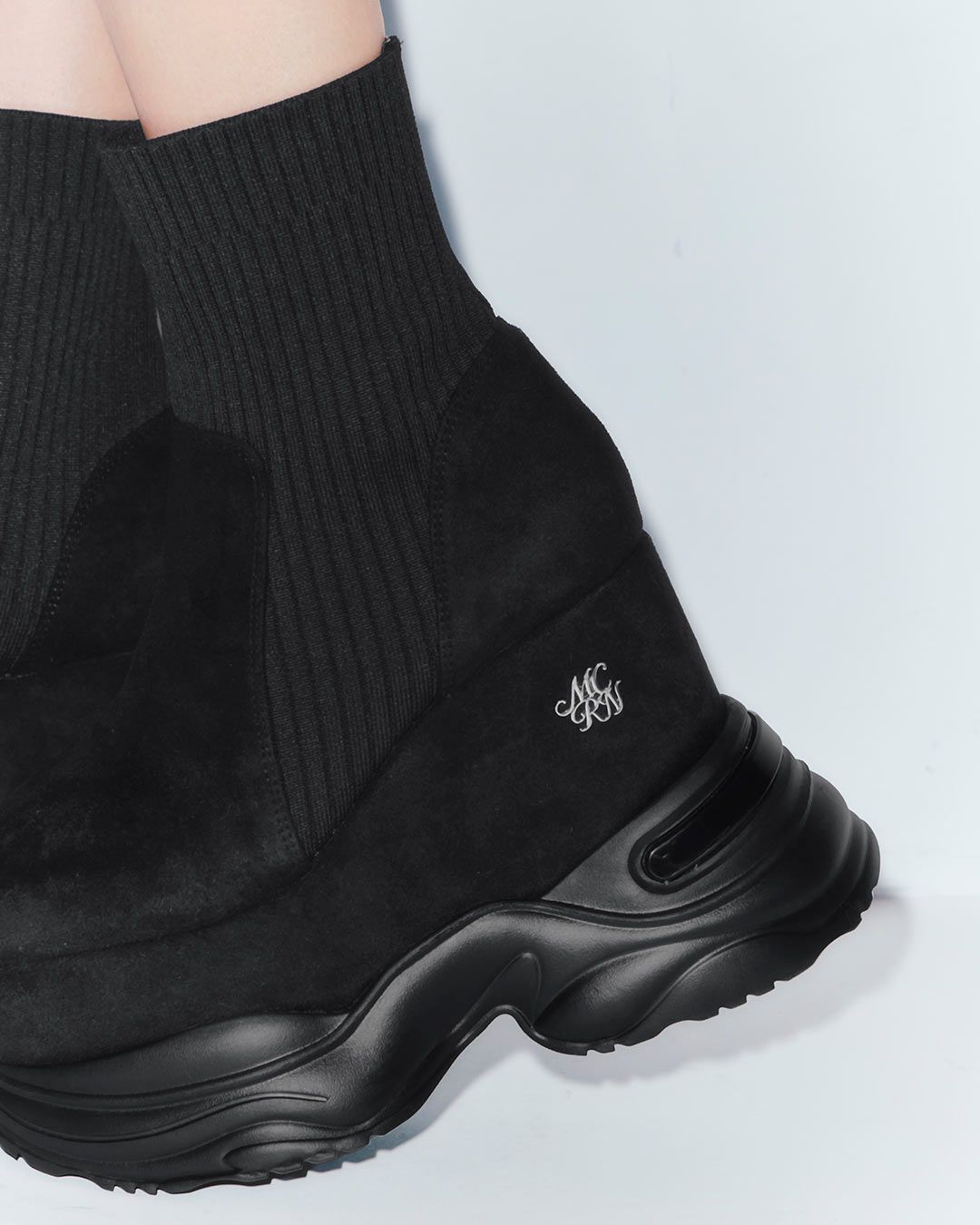 ミシェルマカロン ソックスライク厚底ブーツLサイズ 黒 ソックスライク厚底ブーツ クリーム | ファッション通販＆メディア