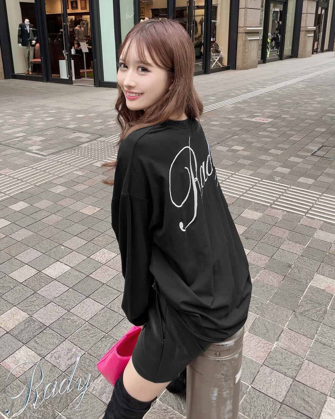 バックロゴロングtシャツ ユニセックス ファッション通販 メディアmycolor マイカラー