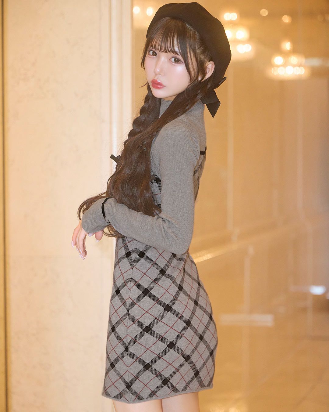 デコルテオープンチェックニットトップス デコルテオープンチェックニットワンピ ベージュ | ファッション