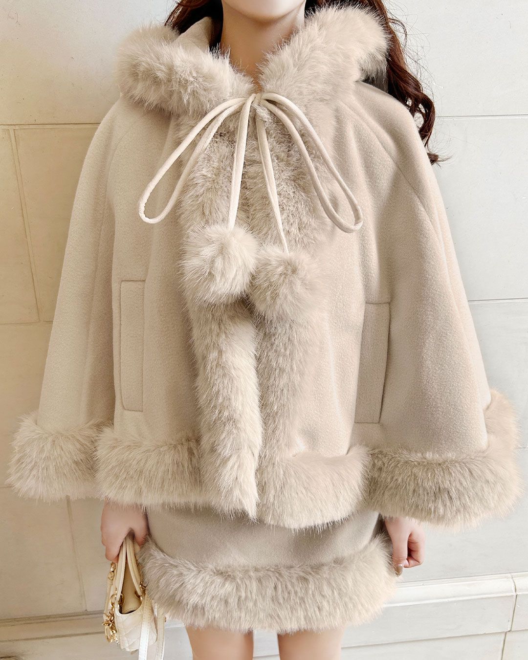 ケープコートセットアップ ホワイト | ファッション通販＆メディア