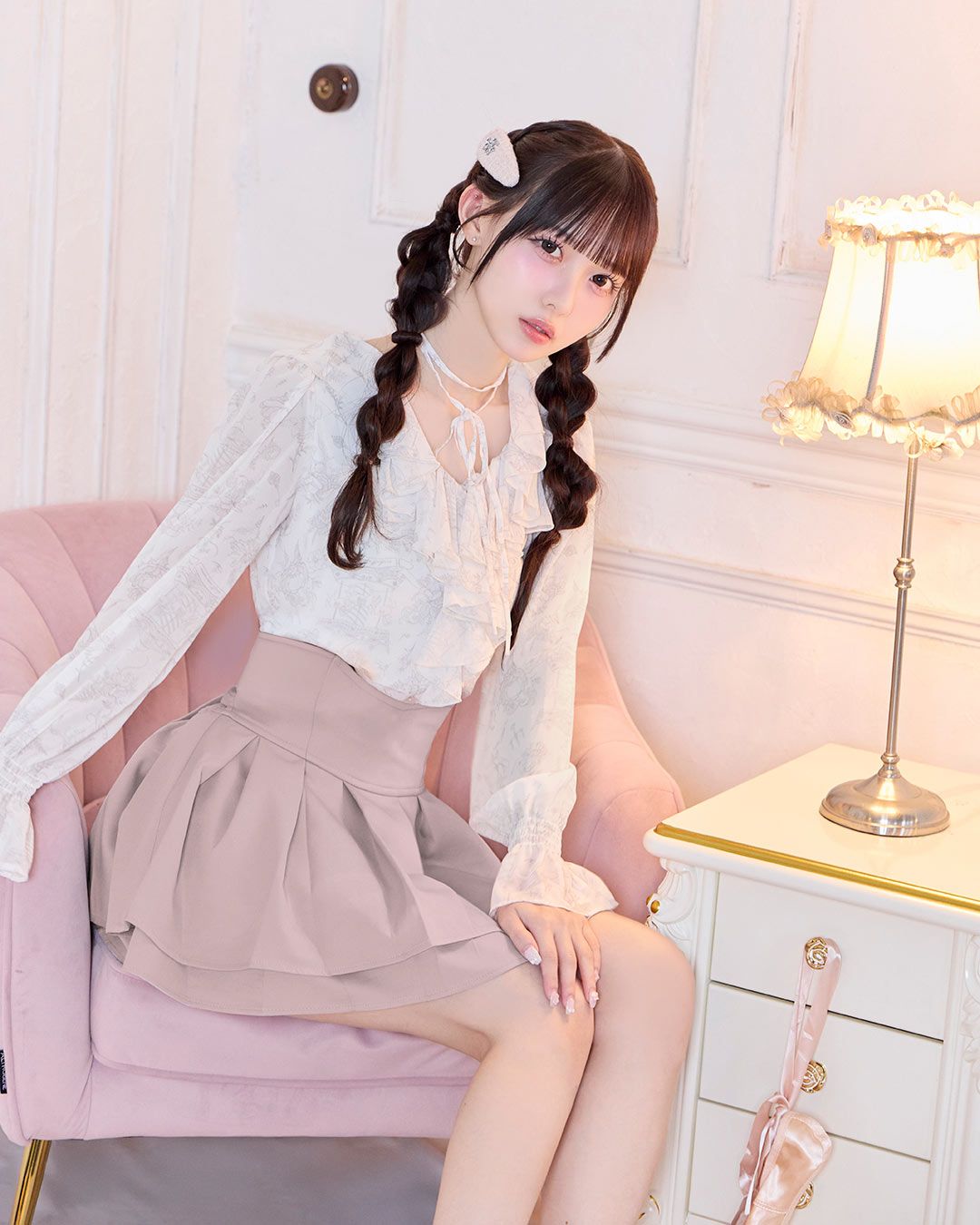ロイヤルフルールフリルブラウス ベージュ | ファッション通販