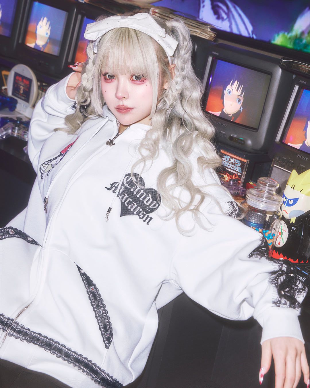 ガルフィーコラボBIGパーカー ホワイト | ファッション通販＆メディア