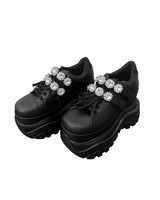 ボリュームソールビジューベルトスニーカー ホワイト | ファッション