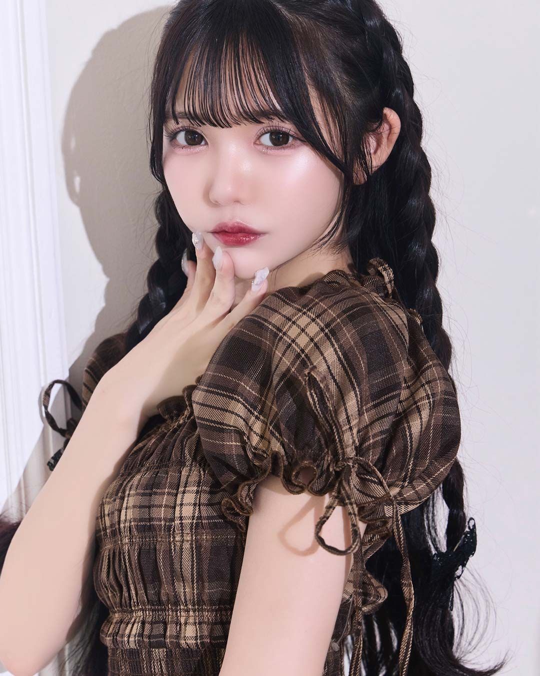 michellmacaron シャーリングチェックミニワンピース シャーリングチェックミニワンピース ブラウン | ファッション