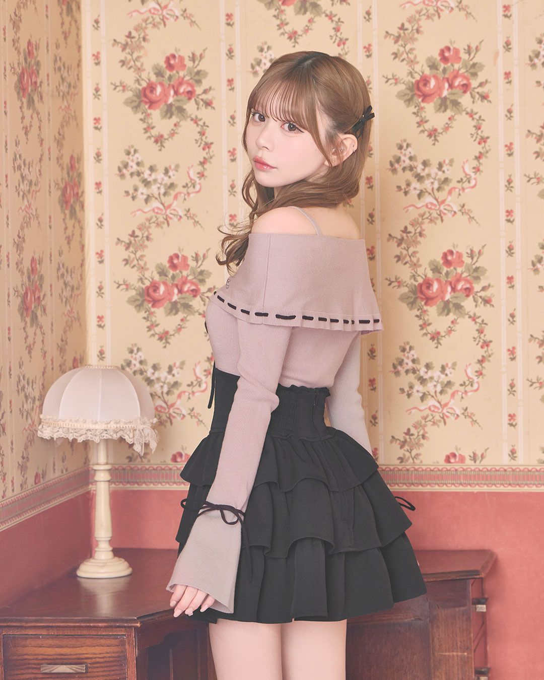 フリル美脚スカート ブラック | ファッション通販＆メディアMyColor