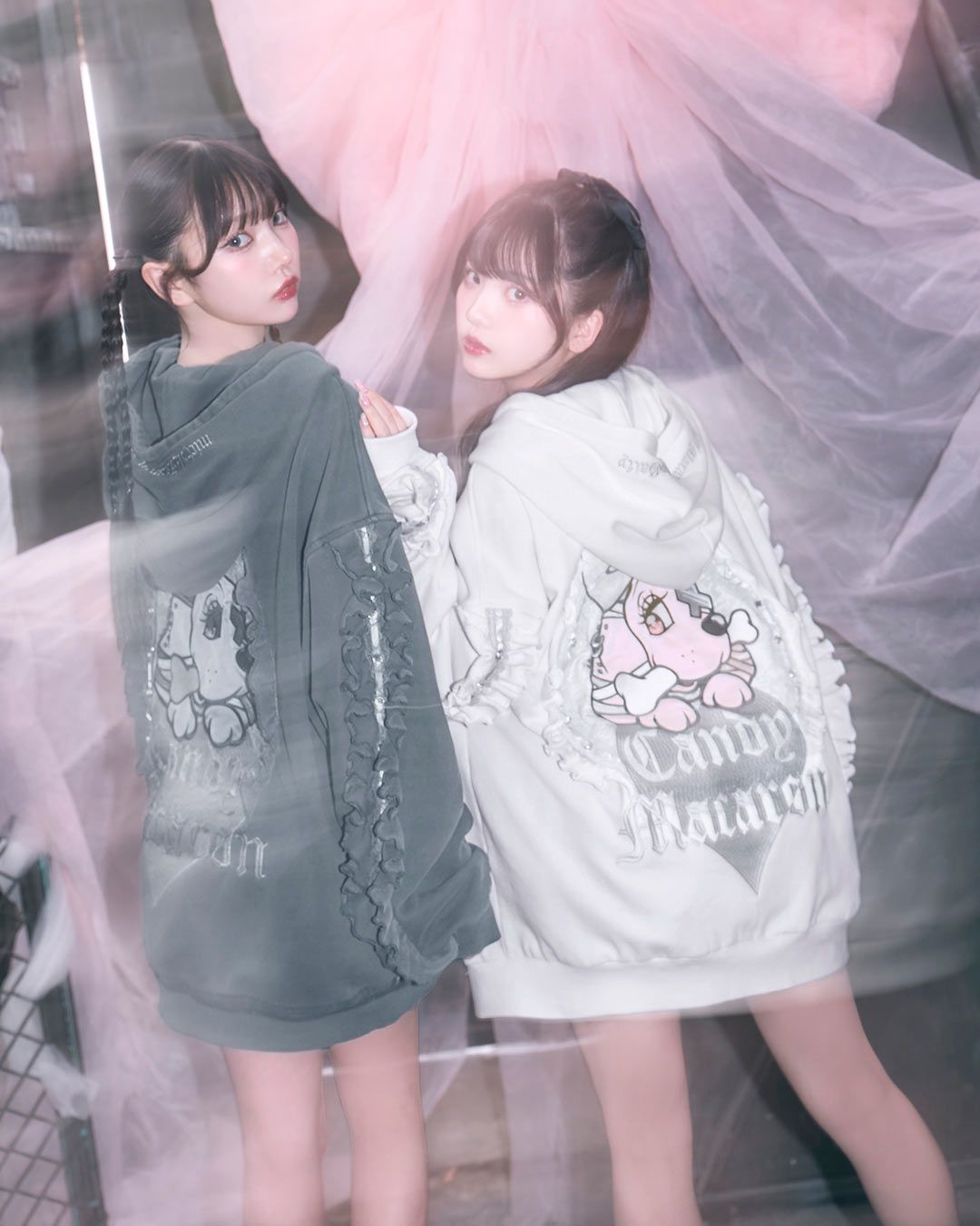 ガルフィーコラボフリルBIGパーカー グレー | ファッション通販