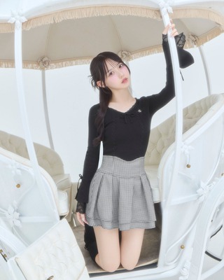 美脚になれるスカートシリーズ