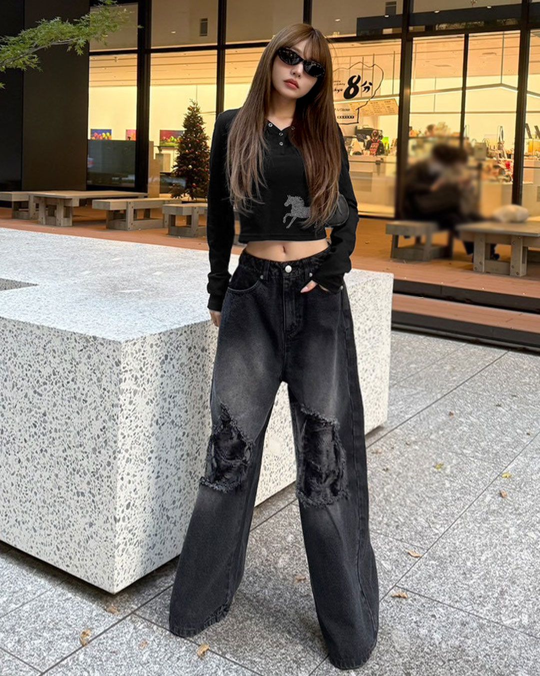 美品 DIESEL クラッシュ ワイド ブラックデニム 23 クラッシュレースワイドデニム ブラック | ファッション通販＆メディア