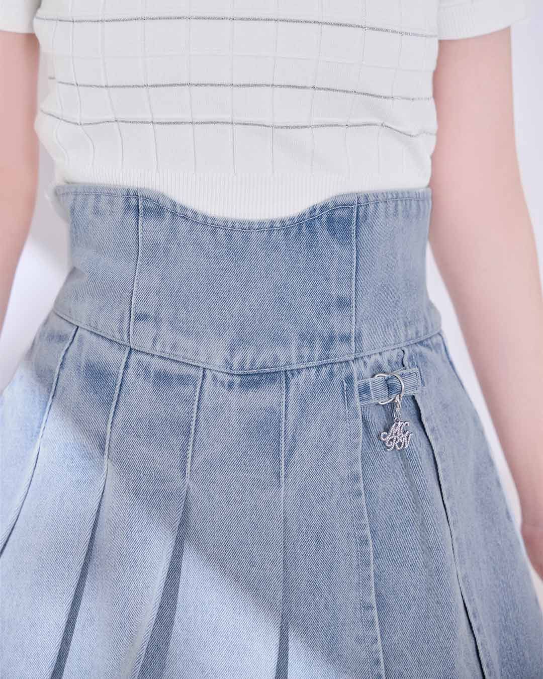 美脚デニムスカパン ライトブルー | ファッション通販＆メディア