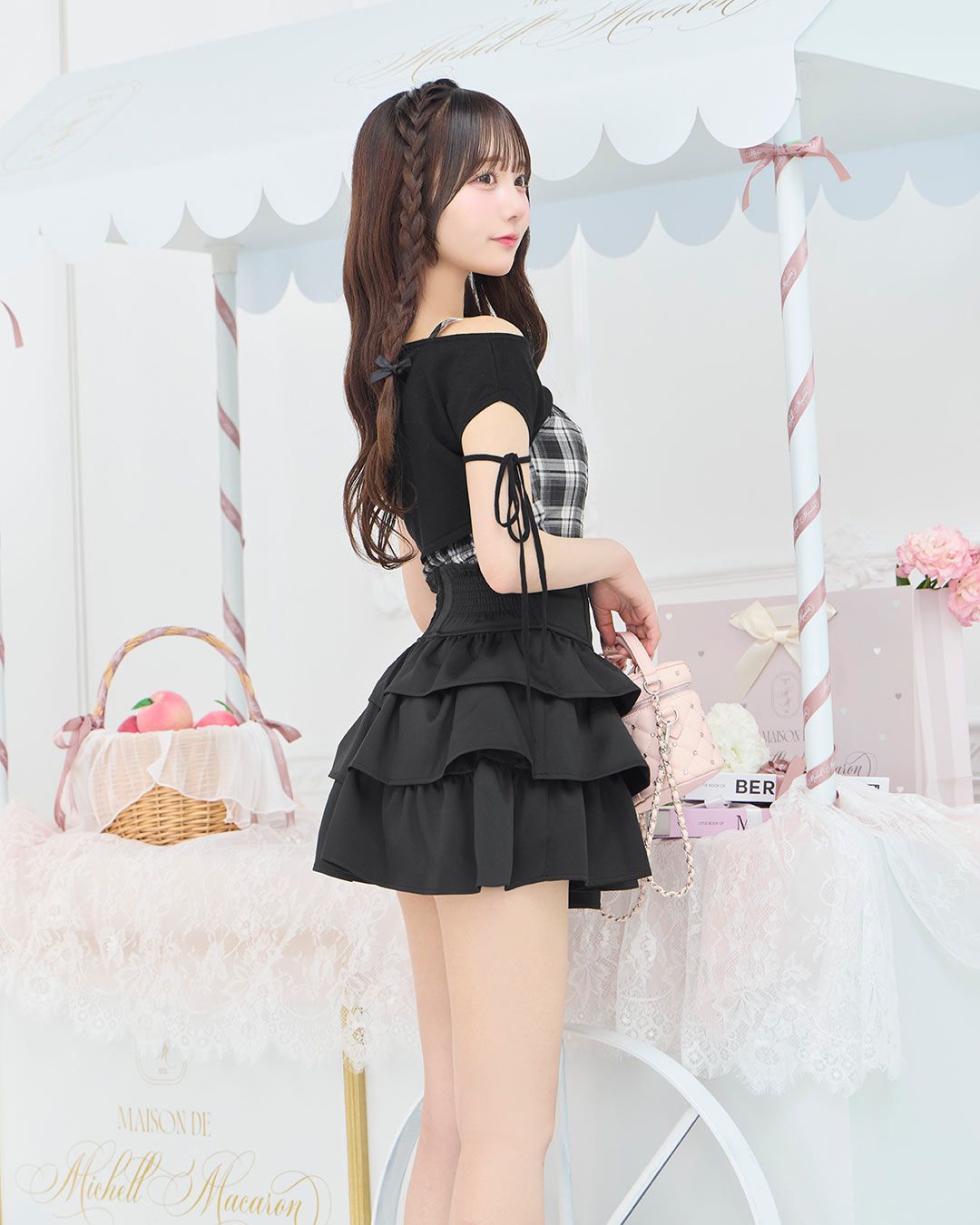 フリル美脚スカート ブラック | ファッション通販＆メディアMyColor