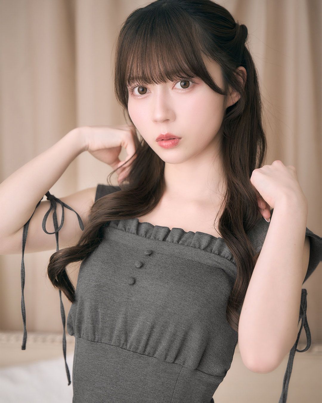 michellMacaron フード付きオフショルマーメイドワンピース フード付きオフショルマーメードワンピース グレー